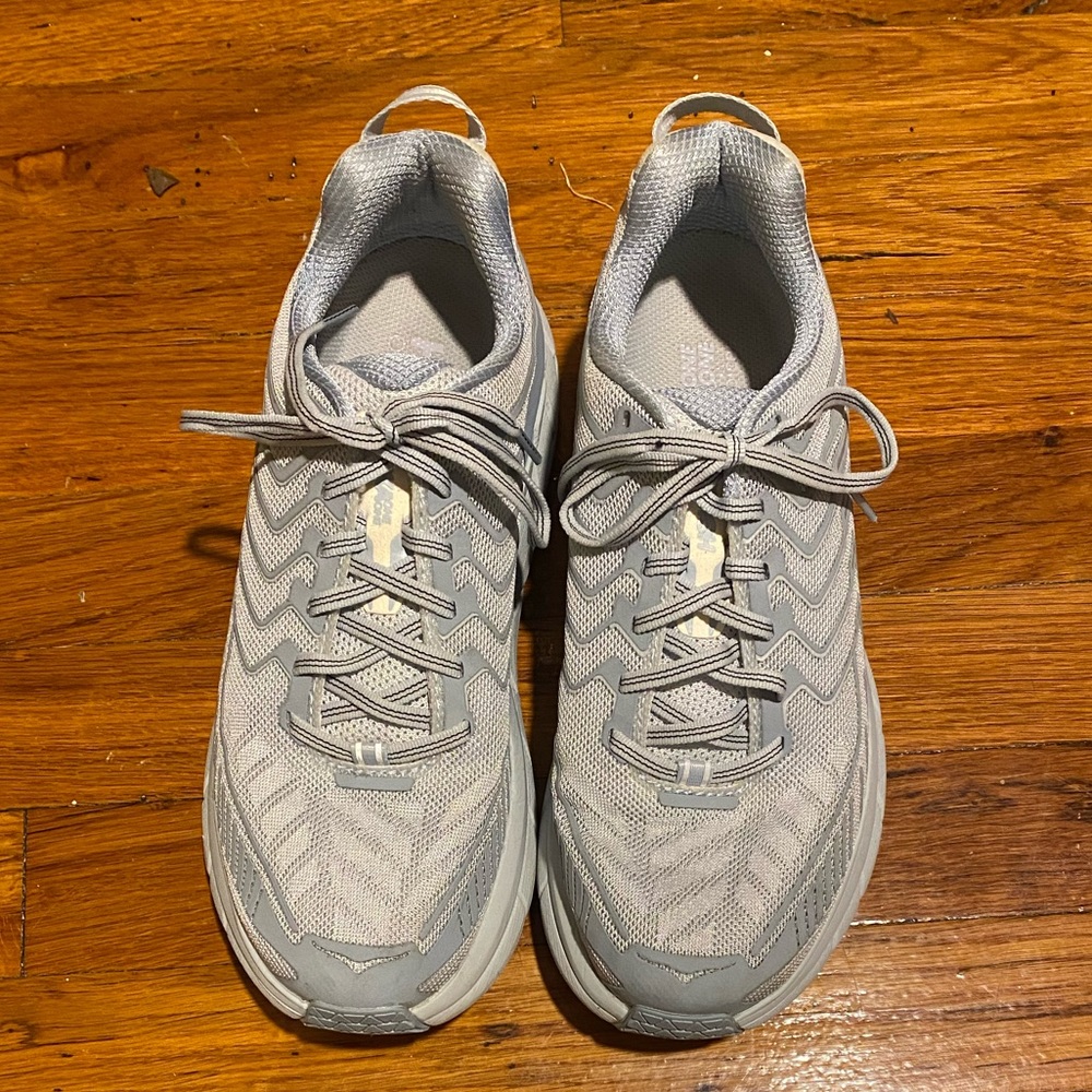 HOKA Clifton 4 Sneakers- Women’s size 8